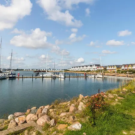 Gorgeous In Ostseeresort With Wifi 펜션